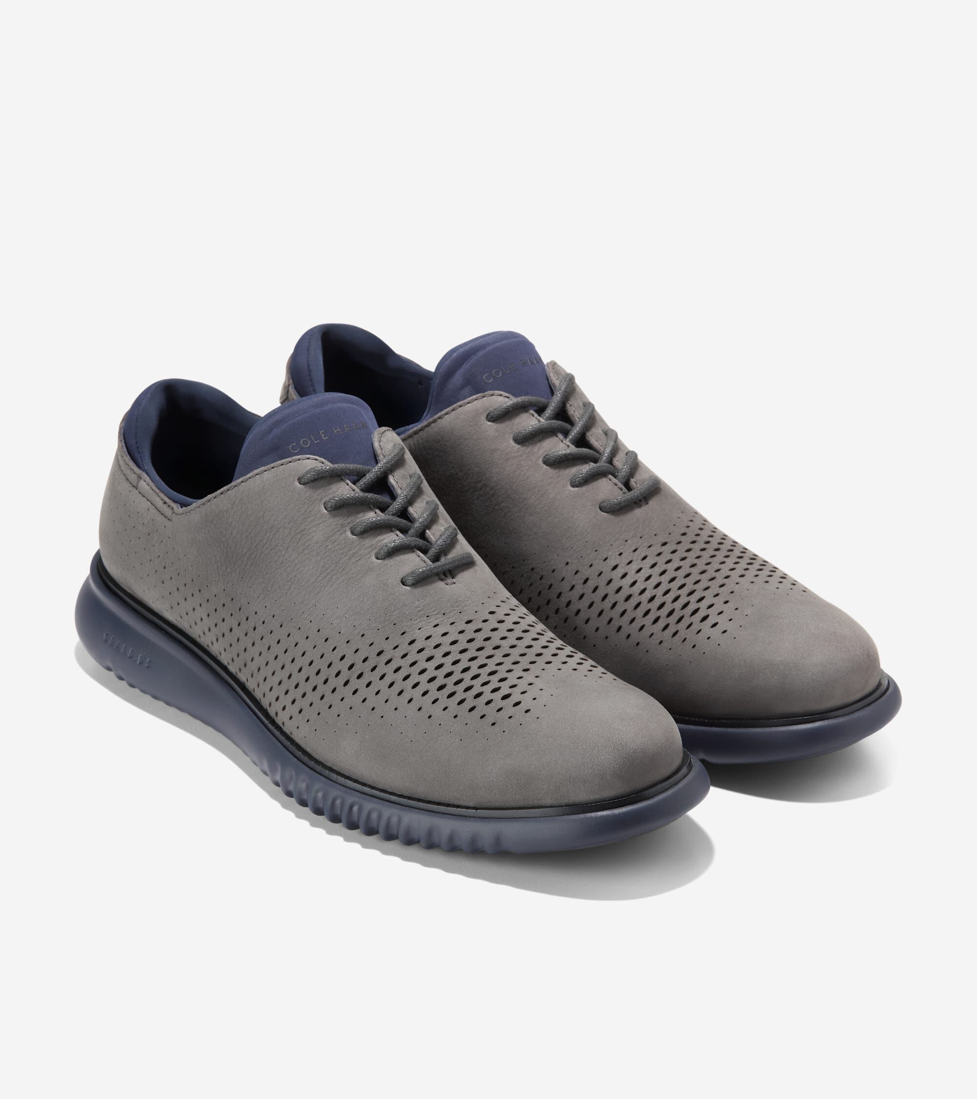 Men's 2.ZERØGRAND Laser Wingtip Oxfords - Image 5