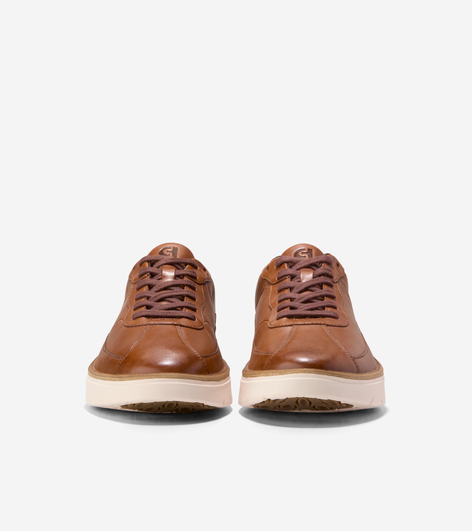 Men's GrandPrø FeatherArc Bike-Toe Sneaker - Image 2