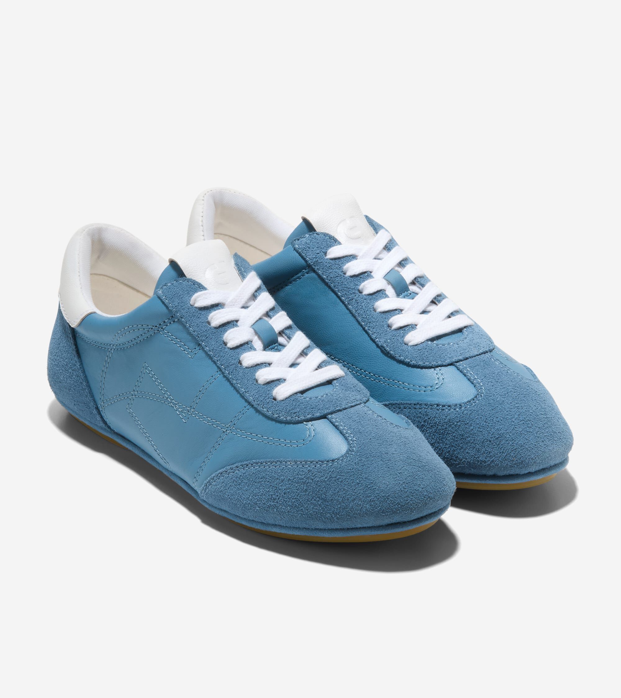 Women's GrandPrø Ardsley Travel Sneakers - Image 5